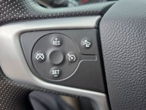 Certified 2024 GMC Terrain SLE w/ Driver Convenience Package FWD image 19