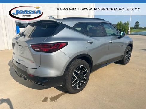 Used 2023 Chevrolet Blazer RS w/ Driver Confidence II Package FWD image 6
