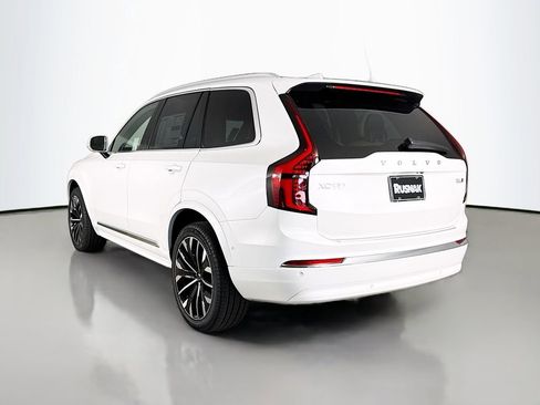 New 2026 Volvo XC90 B6 Plus w/ Protection Package Premier image 5