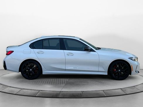 New 2026 BMW 330i Sedan w/ M Sport Package image 8