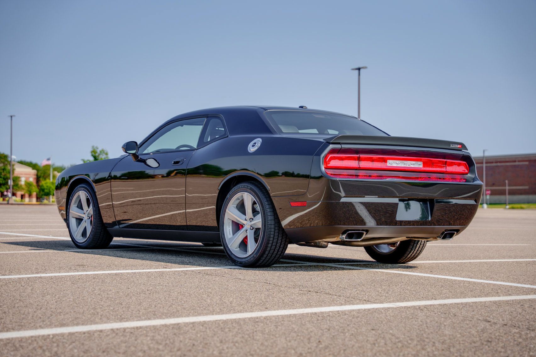 Used 2008 Dodge Challenger SRT8 RWD image 5