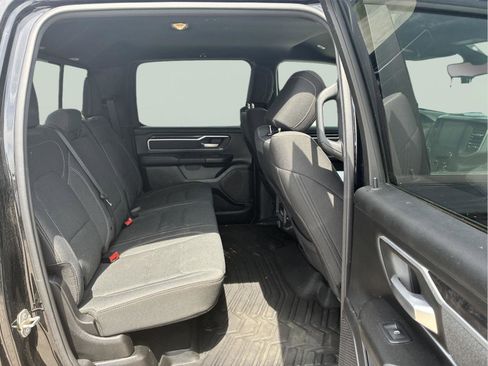 Used 2022 RAM 1500 Big Horn AWD/4WD image 9