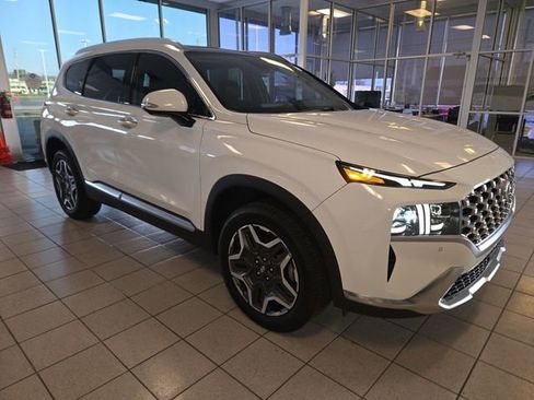 Used 2023 Hyundai Santa Fe Limited AWD/4WD image 2