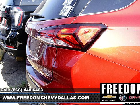 Used 2022 Chevrolet Equinox LT FWD image 9
