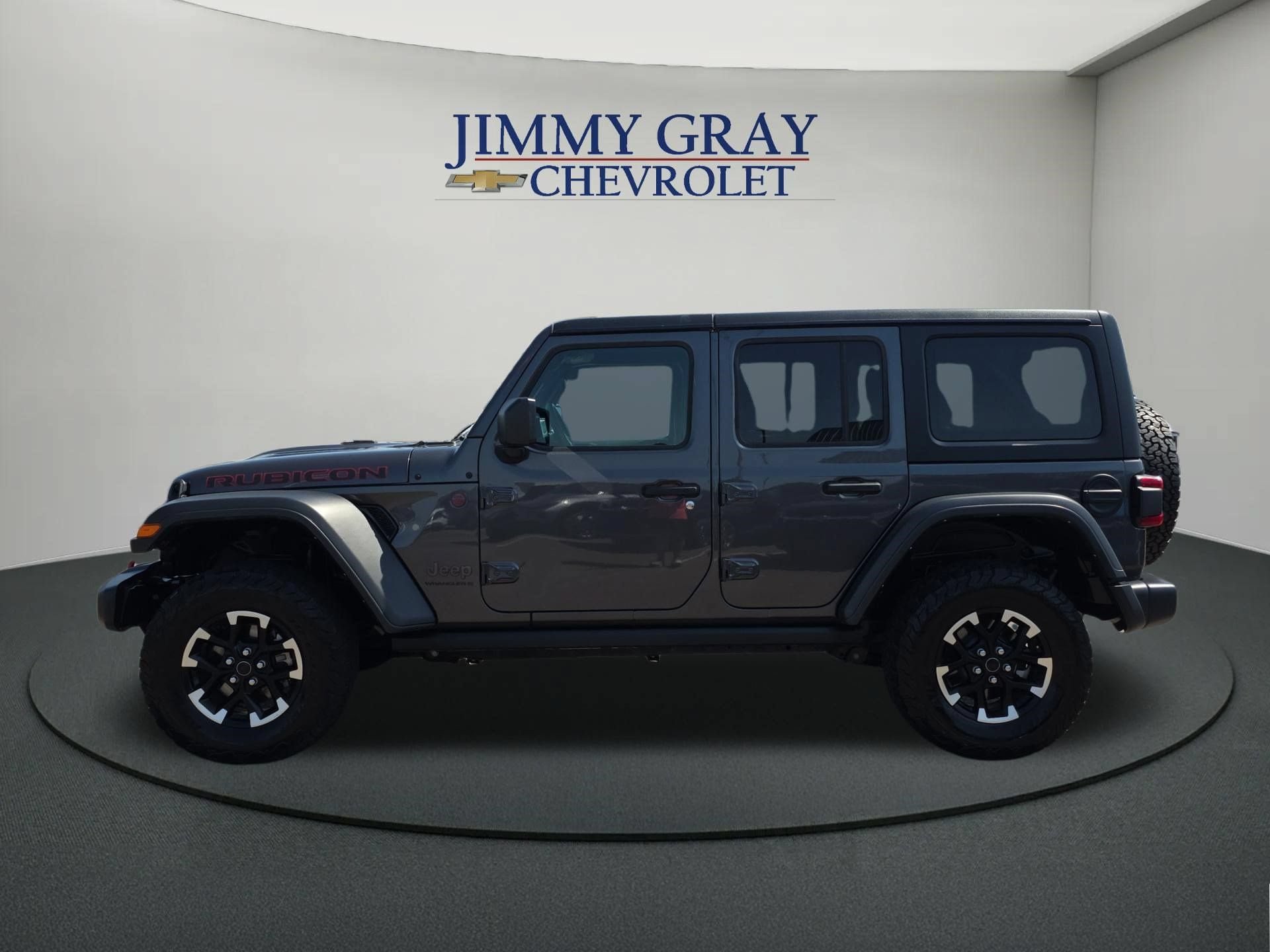 Used 2025 Jeep Wrangler Unlimited Rubicon AWD/4WD image 2