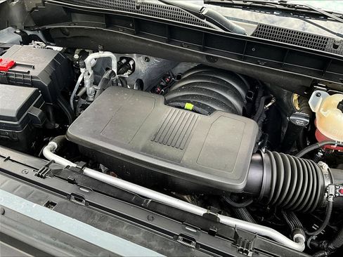 Used 2024 GMC Sierra 1500 Elevation w/ LPO, Elevation Black Package AWD/4WD image 34