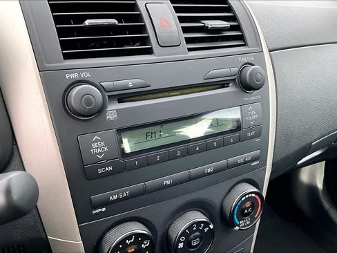Used 2009 Toyota Corolla S FWD image 26