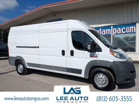 Used 2018 RAM ProMaster 2500 w/ Mopar Trailer Tow Group FWD image 1