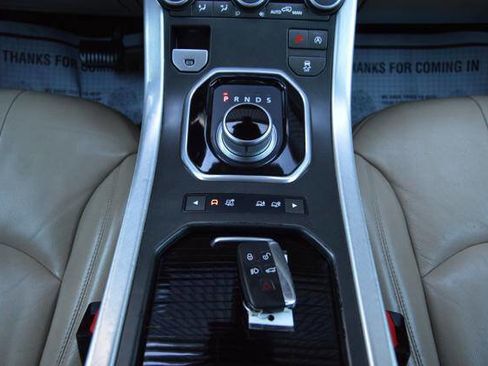 Used 2016 Land Rover Range Rover Evoque SE image 26