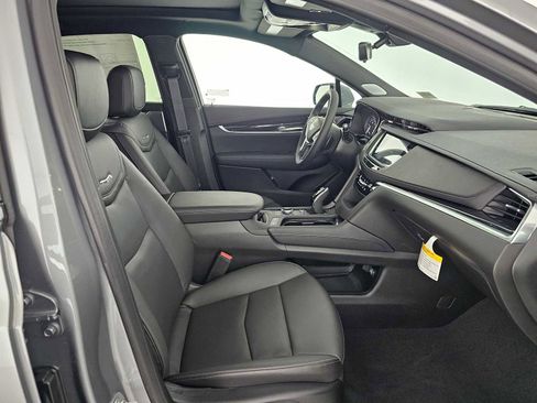 New 2026 Cadillac XT5 Premium Luxury w/ LPO, ONYX Package image 10