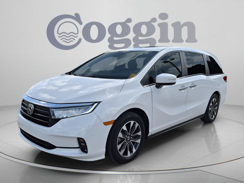 Certified 2024 Honda Odyssey EX-L image 1
