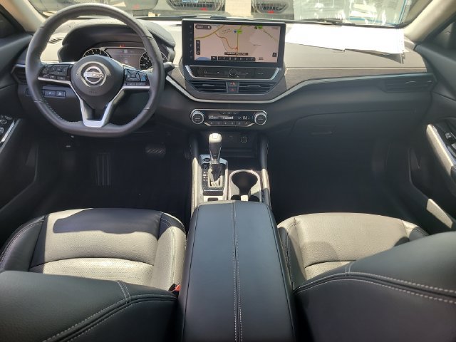 Used 2024 Nissan Altima 2.5 SL FWD image 15