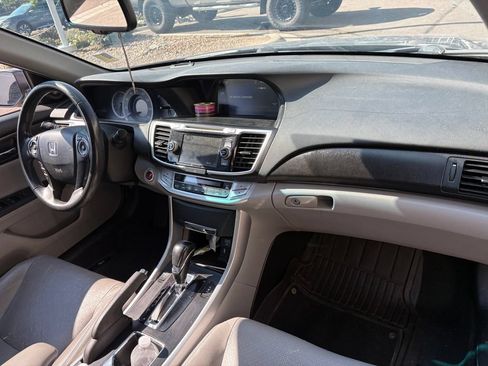Used 2015 Honda Accord EX-L image 29