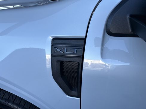 New 2026 Ford Maverick XLT w/ Equipment Group 301A image 8