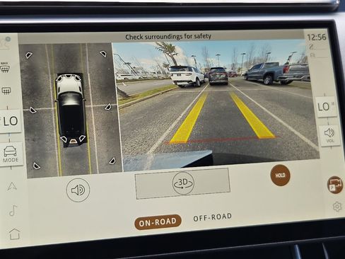 New 2026 Land Rover Range Rover Velar Dynamic SE image 26