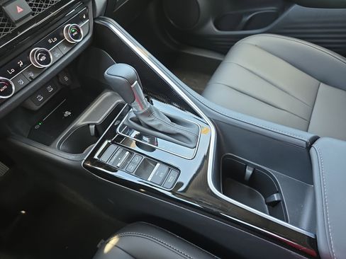 Certified 2025 Acura ADX FWD image 23