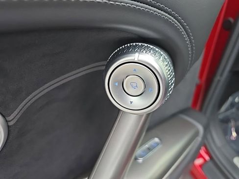 Used 2025 Genesis GV60 Performance image 28