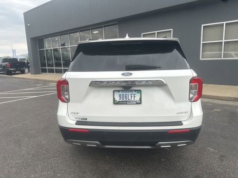 Used 2021 Ford Explorer XLT w/ Equipment Group 202A image 6