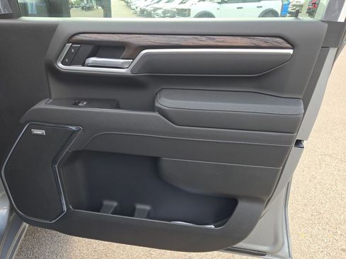 New 2026 GMC Sierra 2500 SLT w/ Max Trailering Package image 7