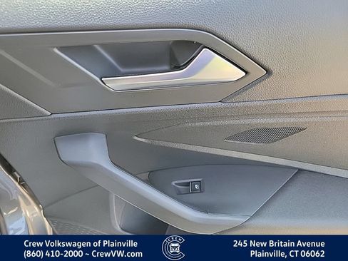 Certified 2025 Volkswagen Jetta S FWD image 45