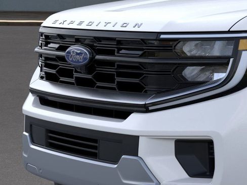 New 2026 Ford Expedition Platinum w/ Platinum Ultimate Package image 17