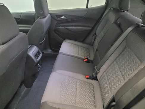 Used 2022 Chevrolet Equinox LT image 18