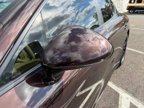 Used 2011 Porsche Panamera image 8