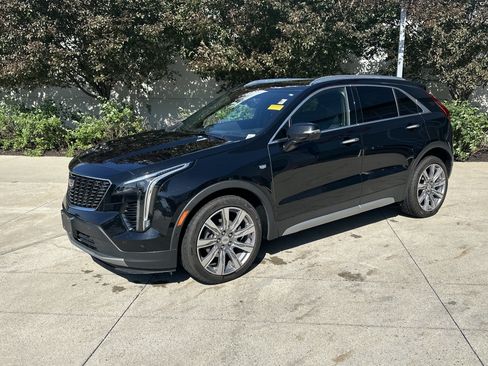 Used 2020 Cadillac XT4 Premium Luxury AWD/4WD image 5