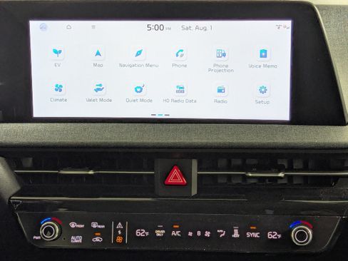 Used 2024 Kia EV6 Light RWD image 16