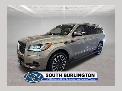 Used 2023 Lincoln Navigator L Black Label AWD/4WD image 1