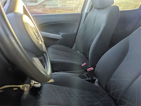 Used 2012 MAZDA MAZDA2 Sport image 7