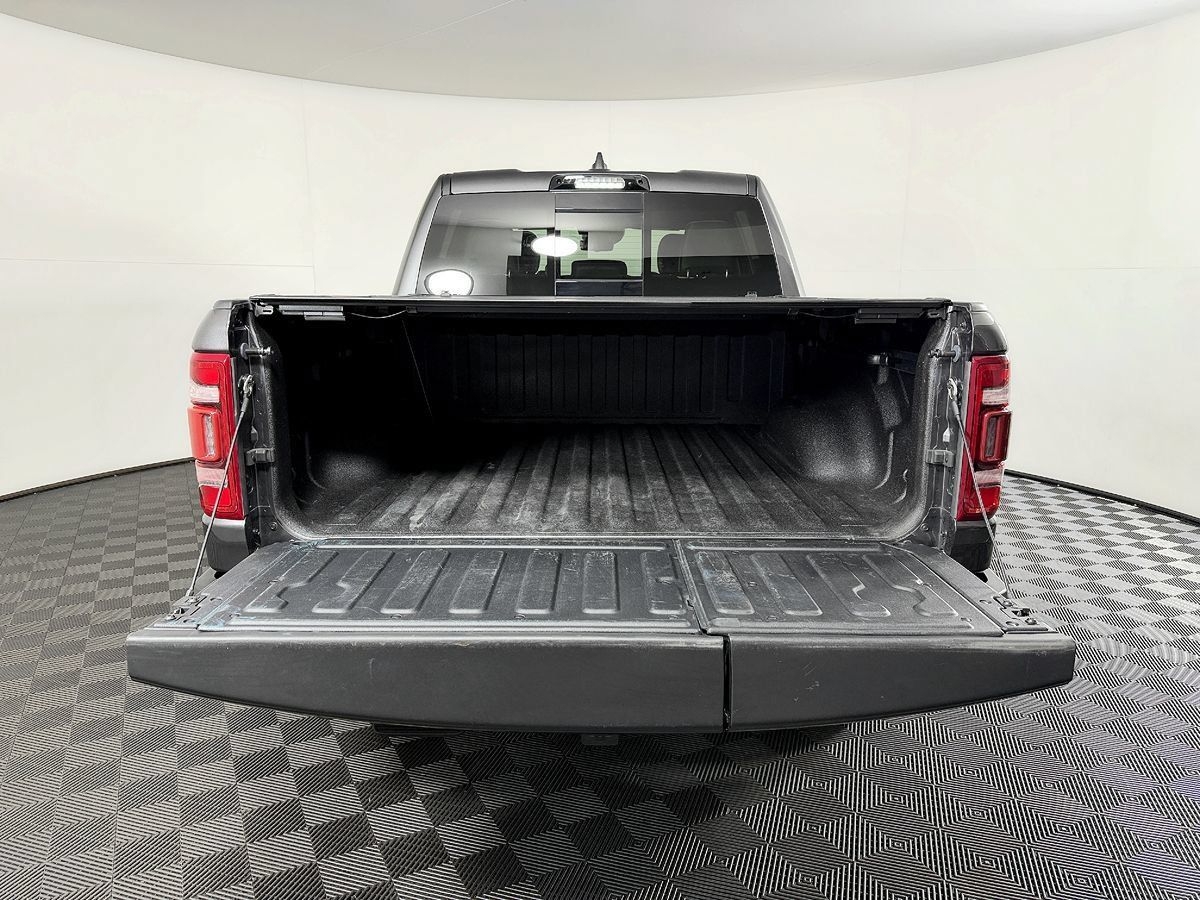Used 2023 RAM 1500 Laramie AWD/4WD image 28