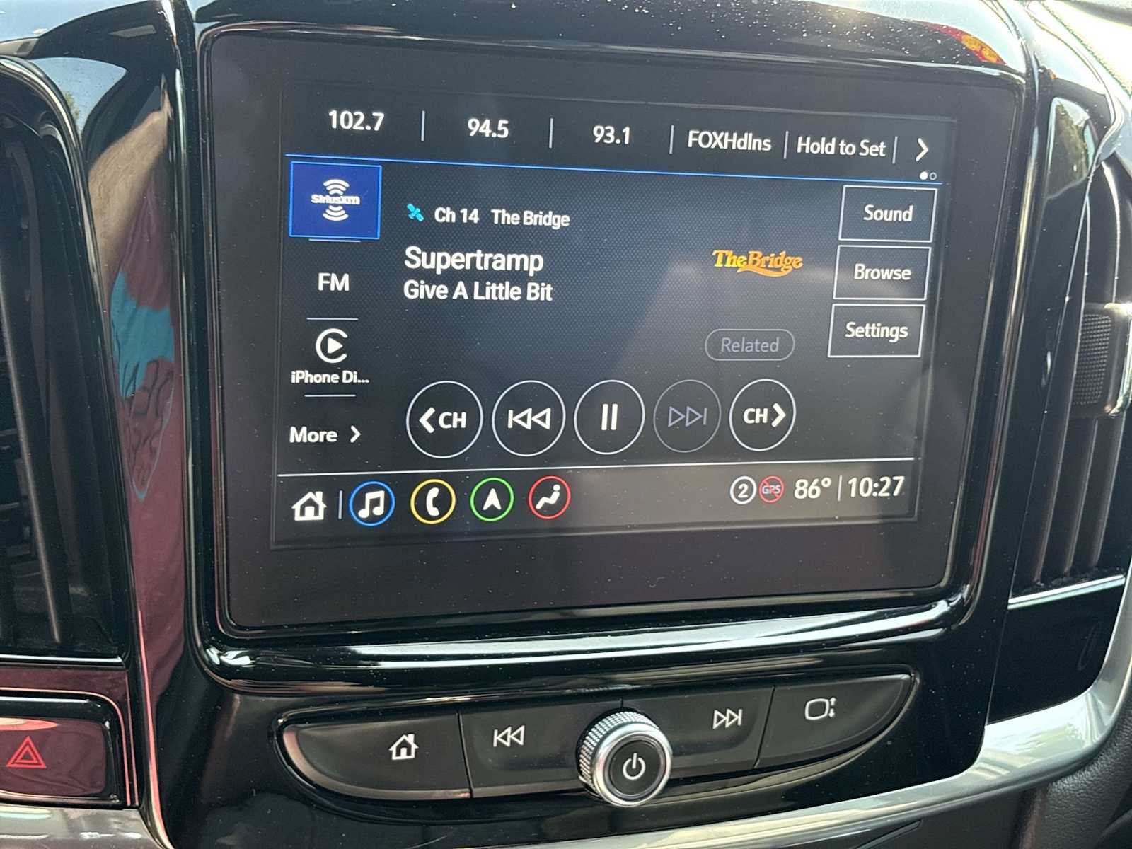 Used 2023 Chevrolet Traverse RS AWD/4WD image 13