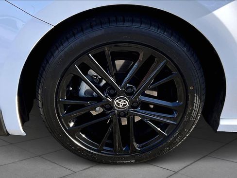 Certified 2025 Toyota Camry SE image 11