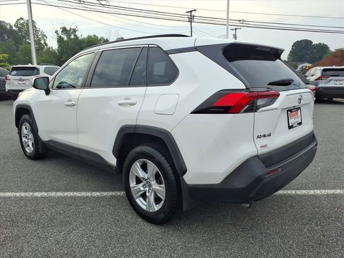 Used 2021 Toyota RAV4 XLE AWD/4WD image 13
