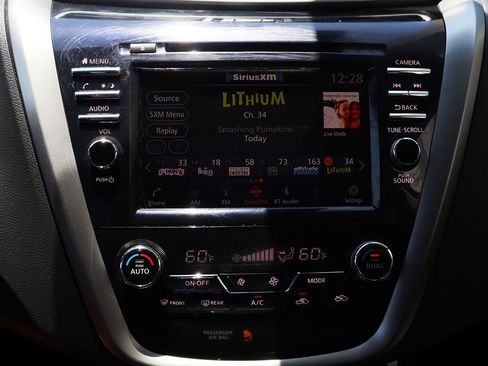 Used 2023 Nissan Murano S image 44