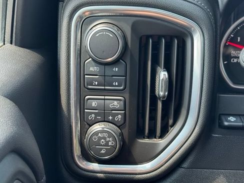 Used 2019 Chevrolet Silverado 1500 High Country w/ High Country Premium Package AWD/4WD image 33