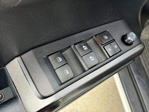 Used 2017 Toyota Tacoma TRD Pro image 9