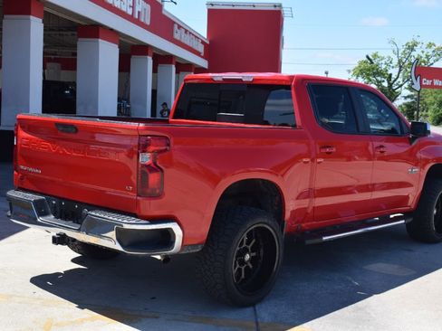 Used 2019 Chevrolet Silverado 1500 LT w/ Texas Edition RWD image 4