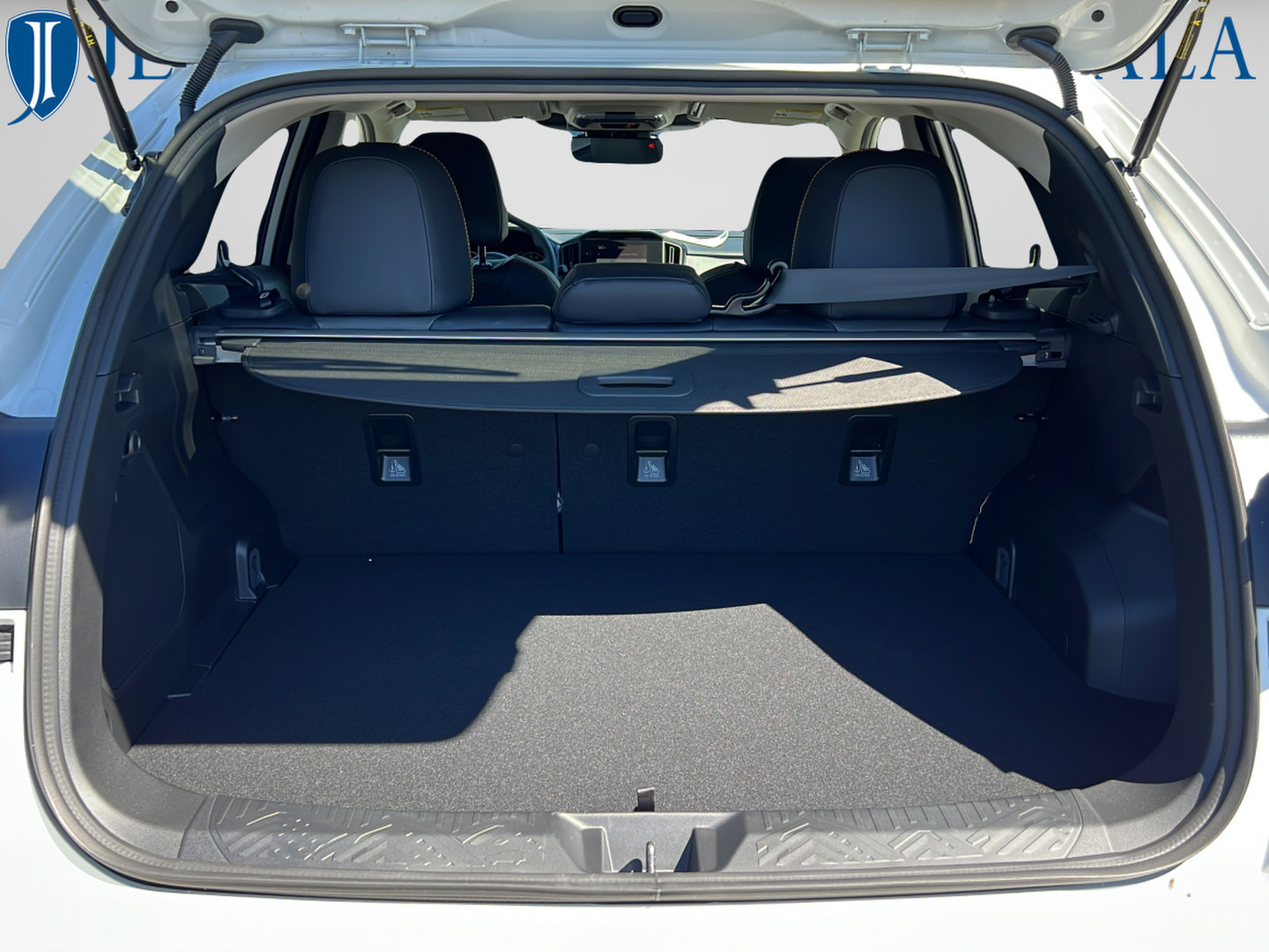 New 2026 Subaru Crosstrek 2.5i Limited AWD/4WD image 12