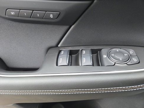 New 2025 Buick Envision Sport Touring image 8