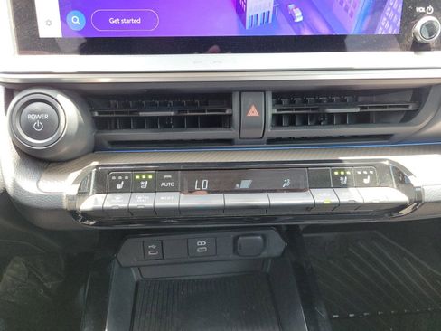 Used 2024 Toyota Prius Limited image 23