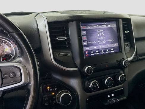 Used 2019 RAM 1500 Big Horn image 18