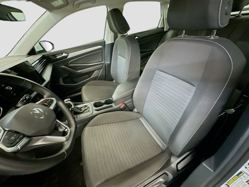 Used 2025 Volkswagen Jetta S image 13