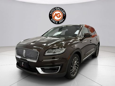 Used 2019 Lincoln Nautilus Reserve FWD image 8