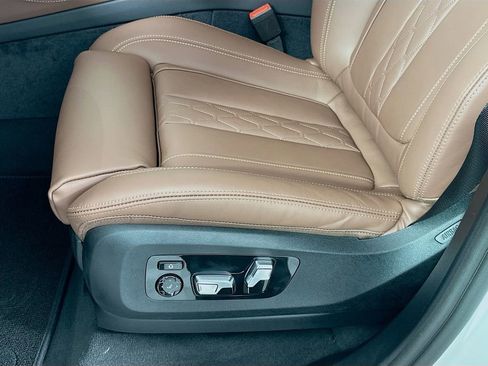 New 2026 BMW X5 xDrive40i w/ Premium Package image 21