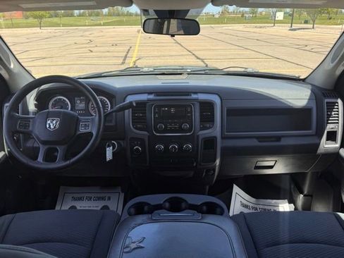 Used 2014 RAM 1500 Express AWD/4WD image 17