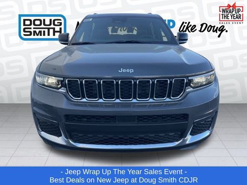 New 2025 Jeep Grand Cherokee L Limited w/ Trailer Tow Package image 2