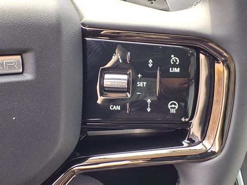 Certified 2025 Land Rover Range Rover Evoque S image 15