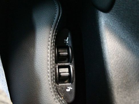 Used 2024 Nissan Z Performance w/ Floor Mat Package RWD image 44